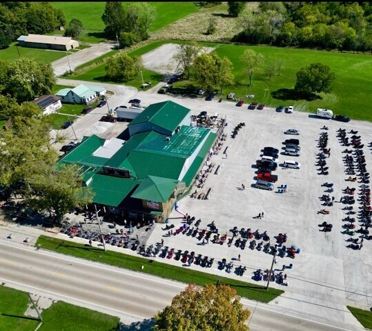 More Photos Of 602 Clark St, Utica Restaurant For Sale