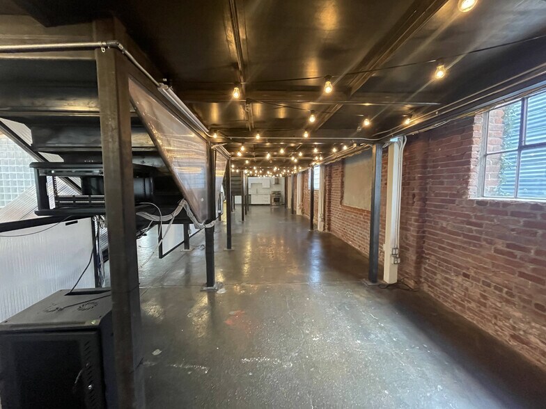 More Photos Of 2662-2684 Lacy St, Los Angeles Loft Creative Space For Lease