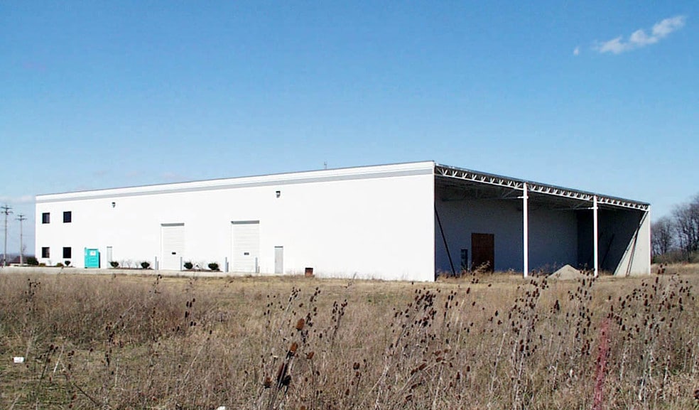 More Photos Of 2015 Stapleton Ct, Forest Park Warehouse For Sale