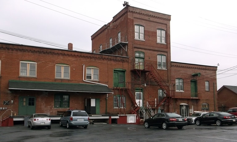 More Photos Of 640 Miller St, Lebanon Warehouse For Sale