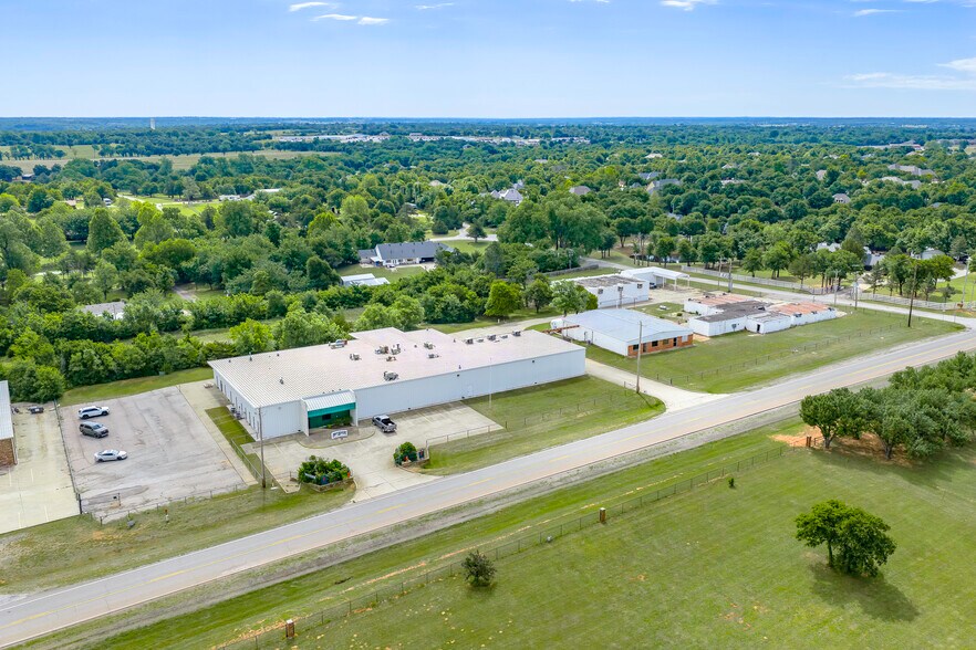 More Photos Of 1820 N Council Rd, Blanchard Food Processing For Sale