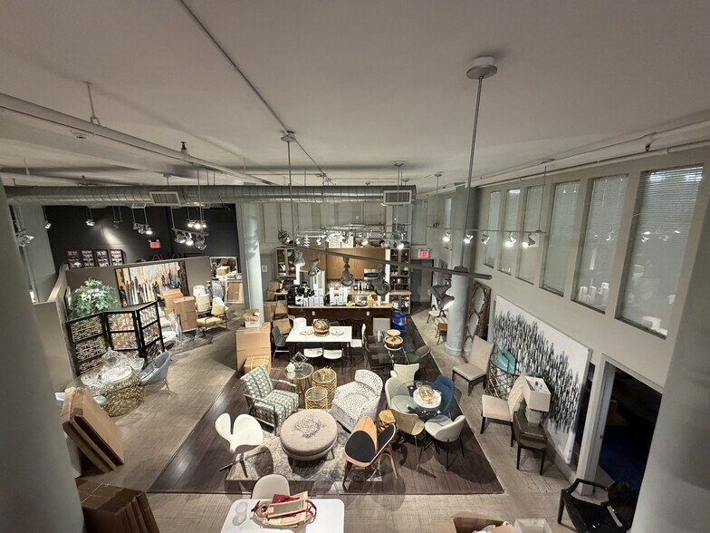 More Photos Of 44 W 24th St, New York Apartments For Sale