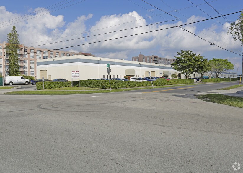 More Photos Of 1803-1897 NE 146th St, Miami Light Distribution For Lease