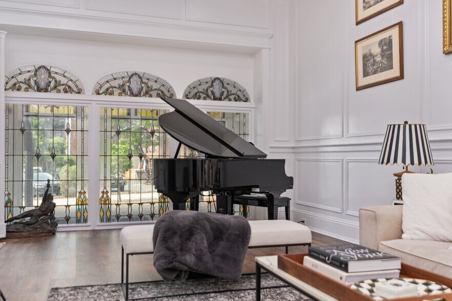 More Photos Of 11 E Philadelphia Ave, Boyertown Hospitality For Sale