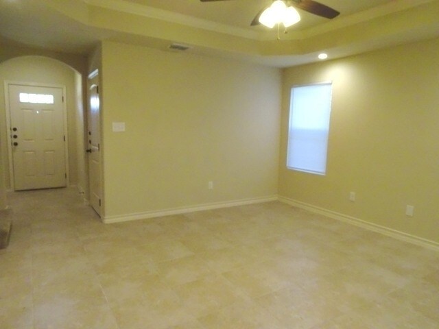 More Photos Of 6407 Luglio Ln, San Antonio Apartments For Sale