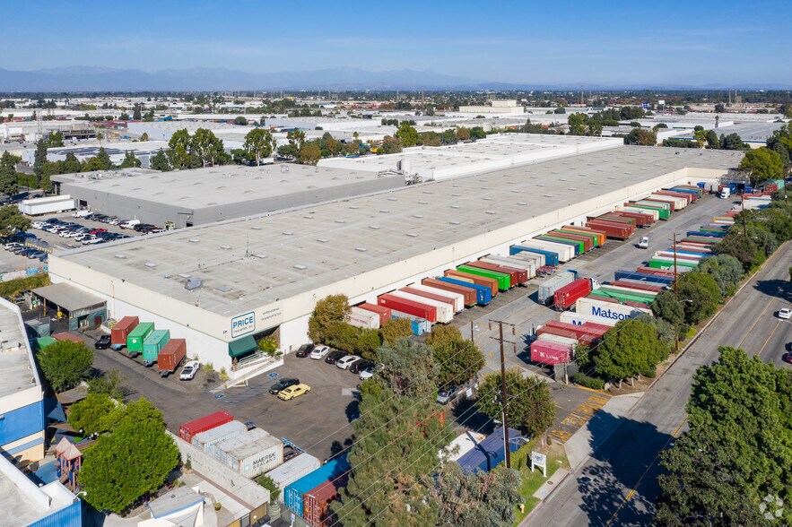 More Photos Of 2751 E Dominguez St, Long Beach Distribution For Lease