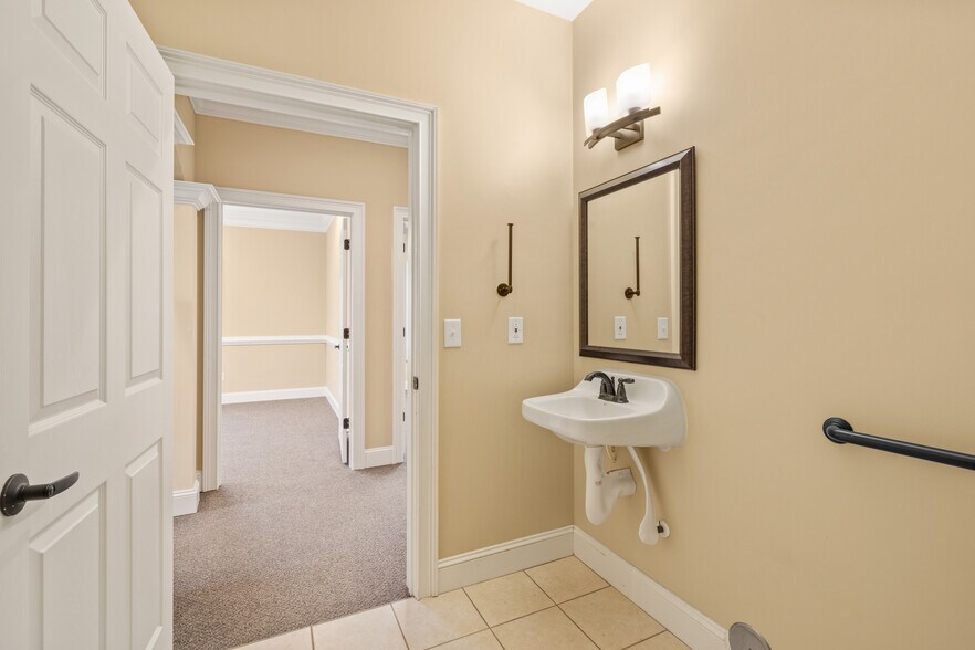 More Photos Of 3417 Canton Rd, Marietta Office For Lease