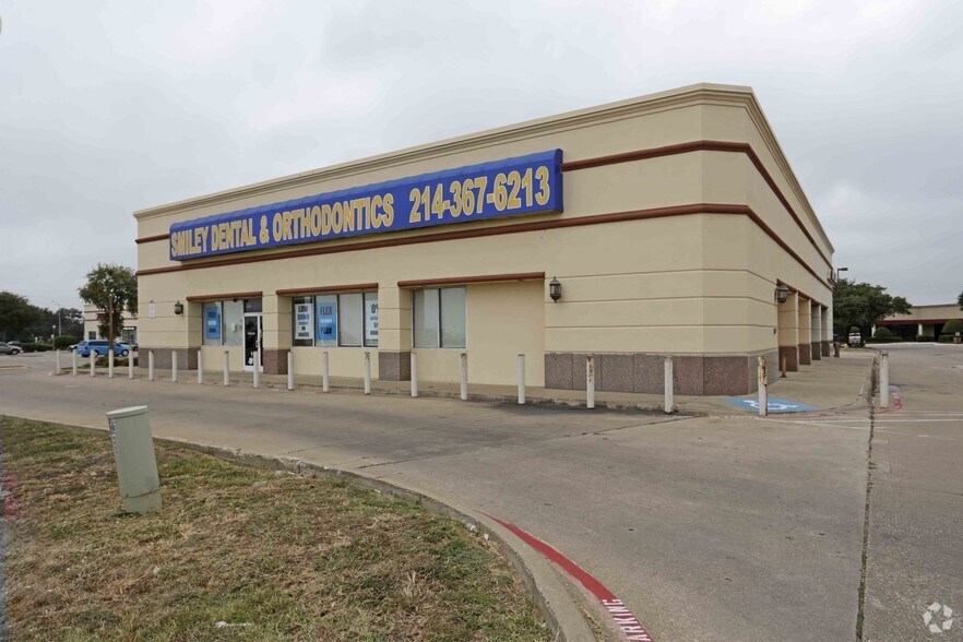 More Photos Of 9203 Skillman St, Dallas General Retail For Lease