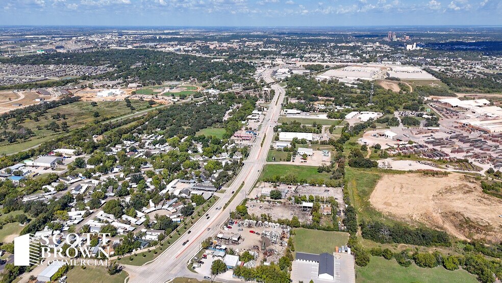 Primary Photo Of 2305 Fort Worth Dr, Denton Flex For Lease