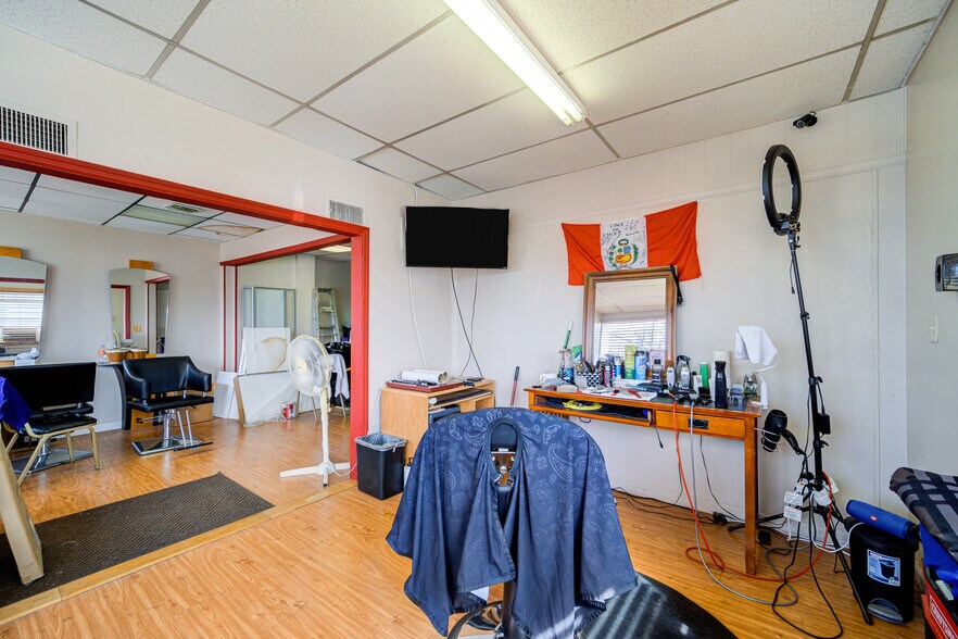 More Photos Of 346 Broadway, Newburgh Storefront Retail Office For Sale