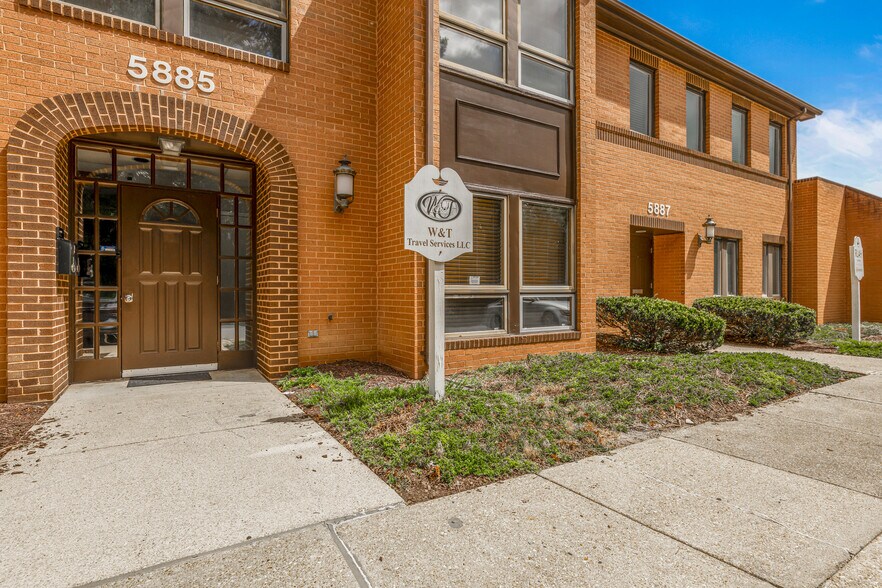 More Photos Of 5885 Allentown Rd, Suitland Office For Lease