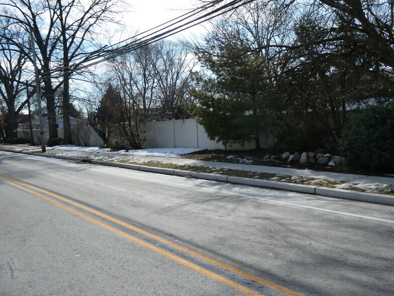 More Photos Of 127 Haddon Ave, Berlin Township Flex For Sale