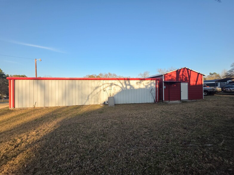 More Photos Of 12513 County Rd 1114, Tyler Industrial For Sale