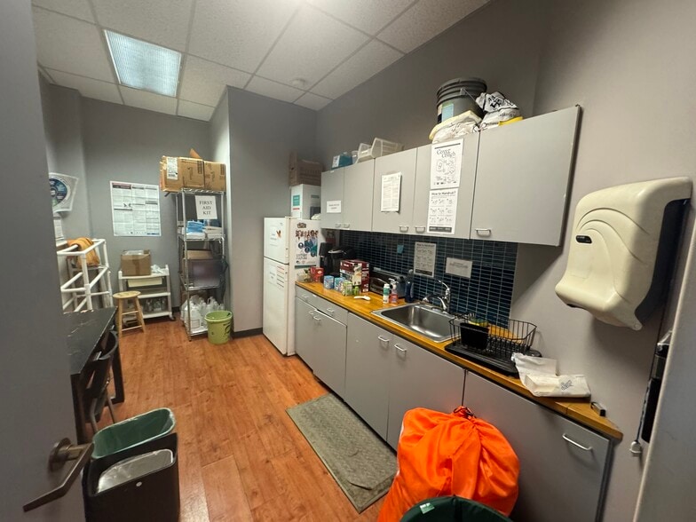 More Photos Of 230 California St, San Francisco Office For Lease