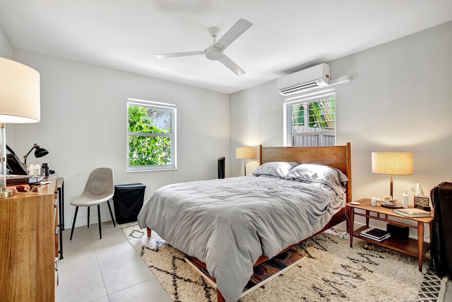 More Photos Of 625 NE 13th Ave, Fort Lauderdale Multifamily For Sale