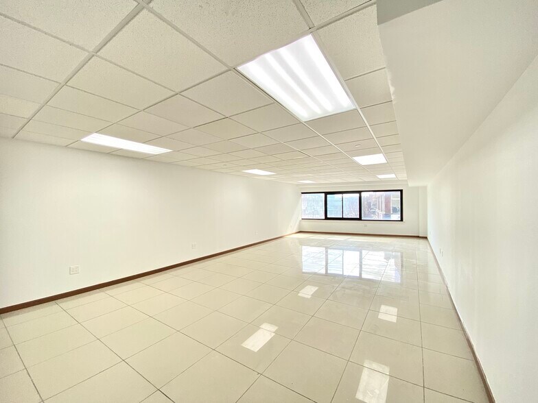 More Photos Of 3636 Prince St, Flushing Apartments For Lease