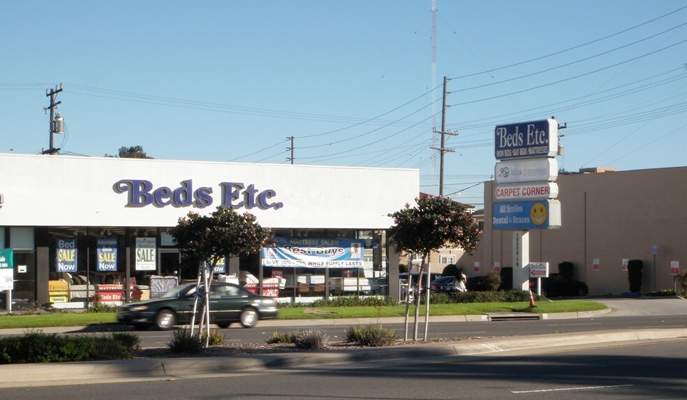 More Photos Of 18506-18516 Hawthorne Blvd, Torrance Storefront Retail Office For Lease