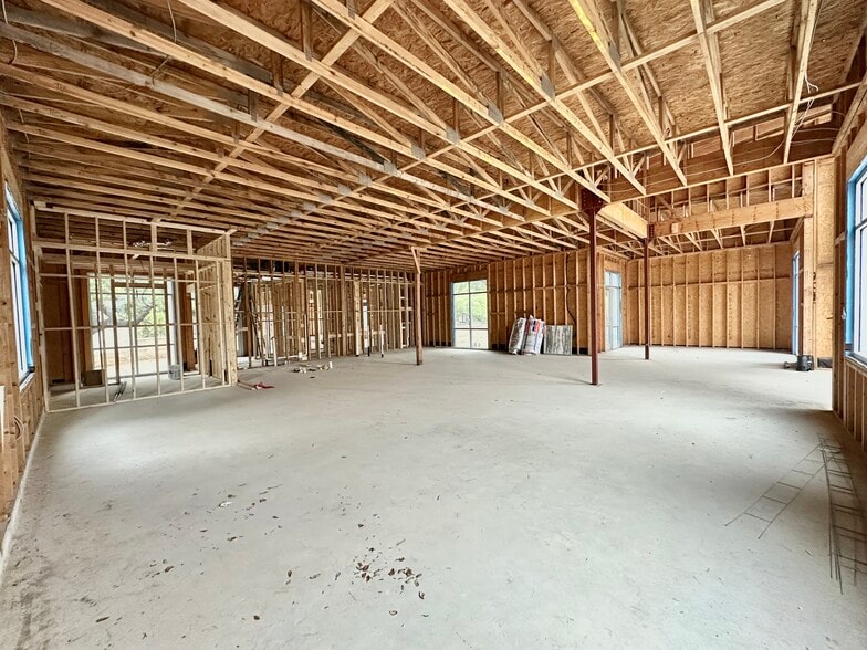 More Photos Of 23119 Ih 10 W, San Antonio Office For Lease