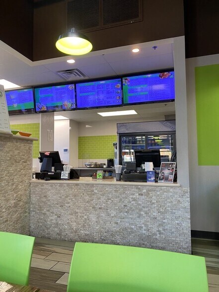 More Photos Of 353 E Bonneville Ave, Las Vegas Apartments For Lease