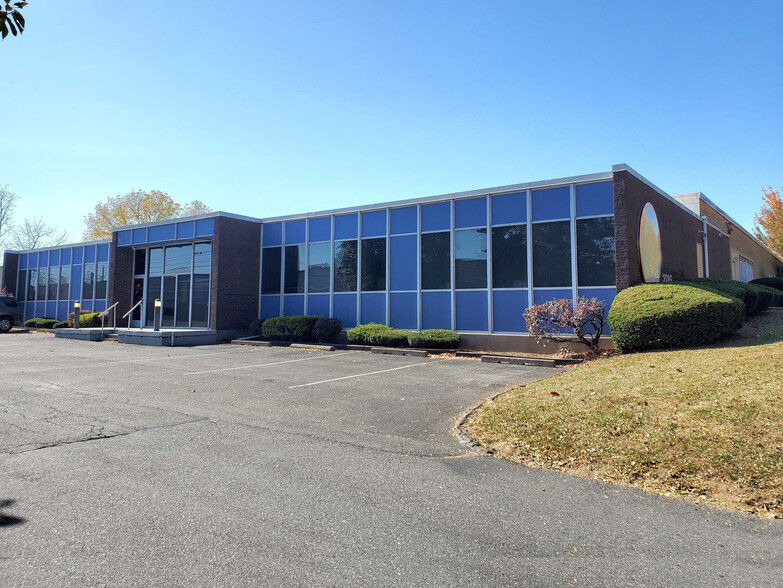 Primary Photo Of 2285 Avenue A, Bethlehem Manufacturing For Lease