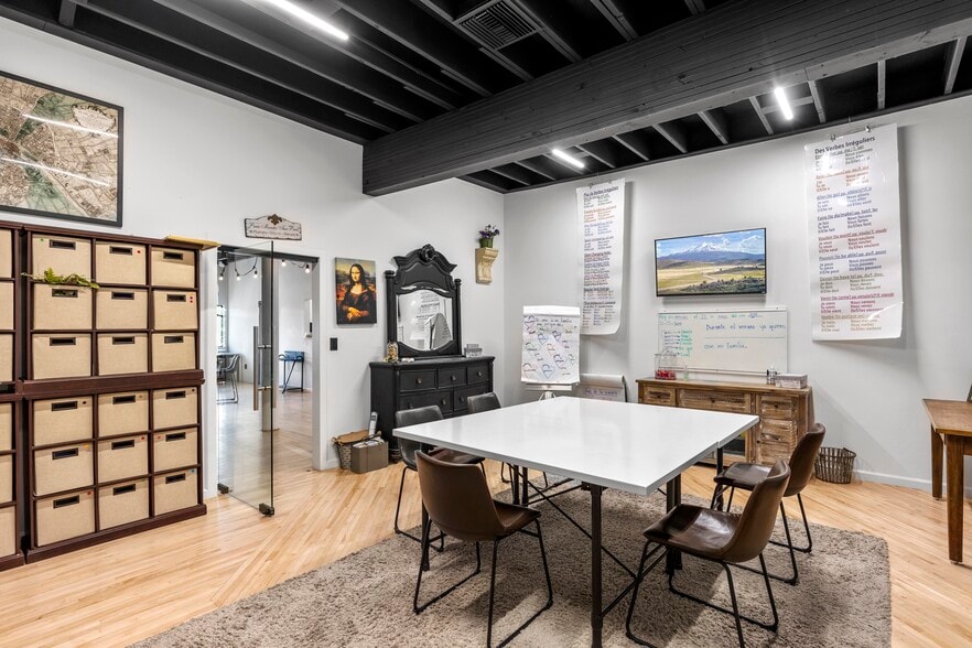 More Photos Of 48771 W Valley Blvd, Tehachapi Schools For Sale