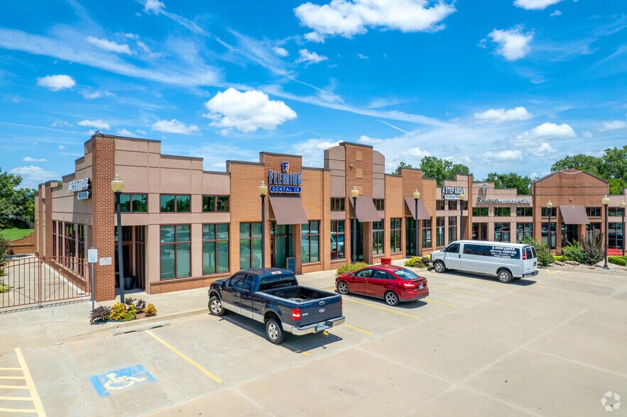More Photos Of 13316 S Western Ave, Oklahoma City Unknown For Lease