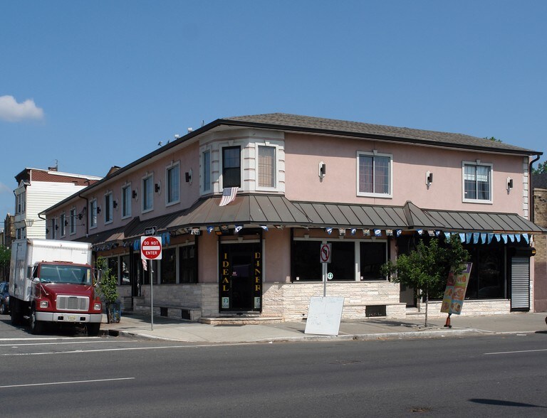 More Photos Of 217-219 Frelinghuysen Ave, Newark General Retail For Sale