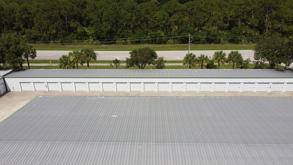 More Photos Of 3100 43rd Ave, Vero Beach Self Storage For Lease