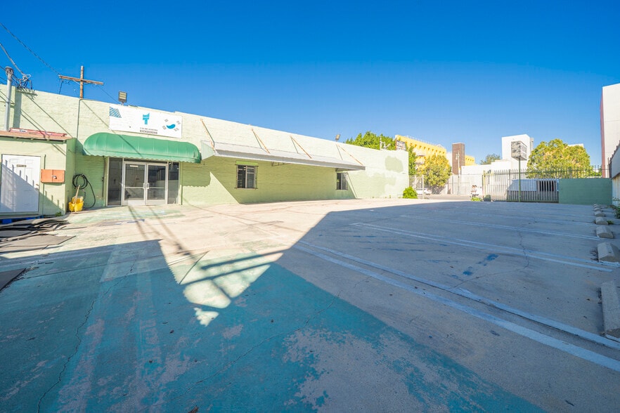 More Photos Of 1420-1424 W Olympic Blvd, Los Angeles Storefront Retail Office For Lease