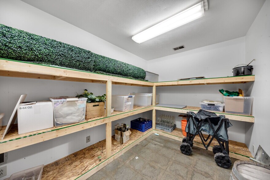 More Photos Of 9167 First St, Baroda Warehouse For Sale