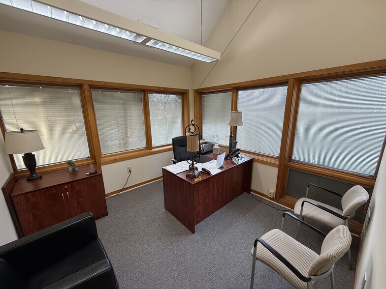 More Photos Of 1000 Germantown Pike, Plymouth Meeting Medical For Sale