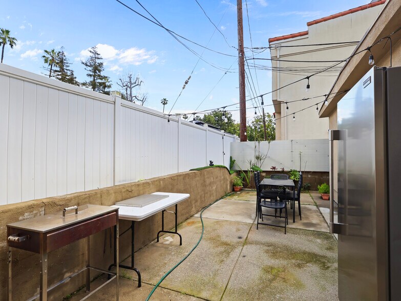 More Photos Of 1168 Justin Ave, Glendale Apartments For Sale