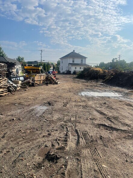 Primary Photo Of 1112 Middle River Rd, Middle River Industrial For Lease