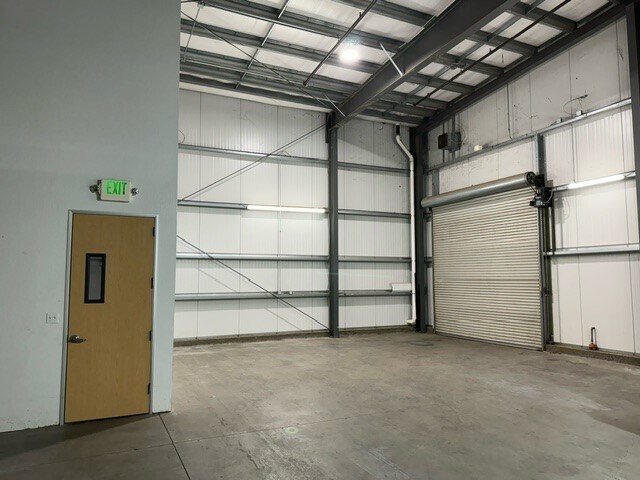 More Photos Of 321 Prosperity Blvd, Chowchilla Auto Dealership For Lease