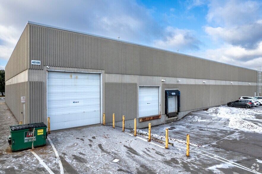 More Photos Of 4050B Sladeview Cres, Mississauga Warehouse For Lease