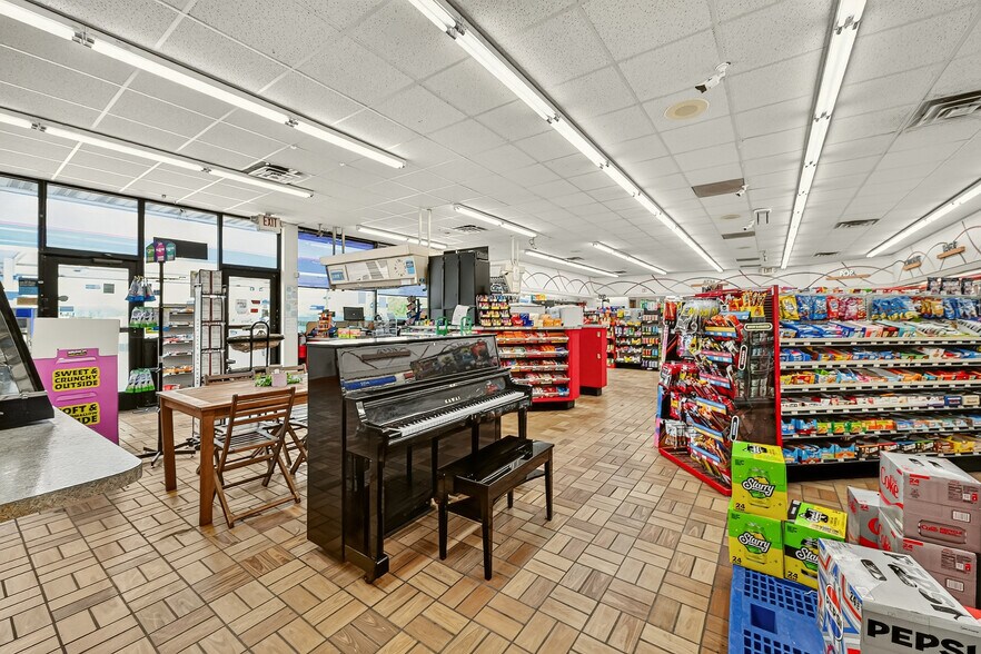 More Photos Of 1103 4th St S, Cannon Falls Truck Stop For Sale