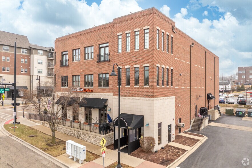 More Photos Of 123 W Washington St, Oswego Office For Lease