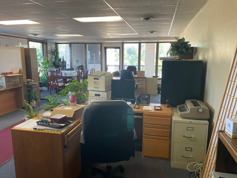 More Photos Of 5251-5253 Galley Rd, Colorado Springs General Retail For Lease