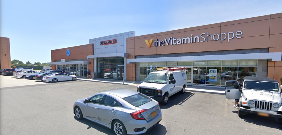 More Photos Of 2590 Hylan Blvd, Staten Island Unknown For Lease