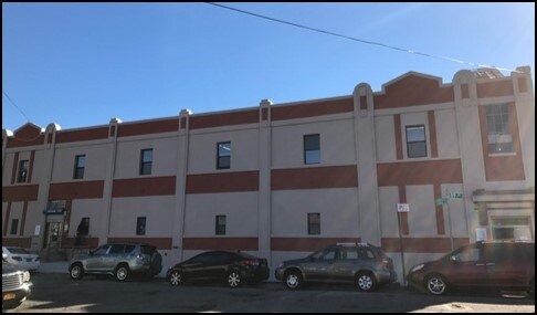 More Photos Of 13202 89th Ave, Richmond Hill Manufacturing For Lease