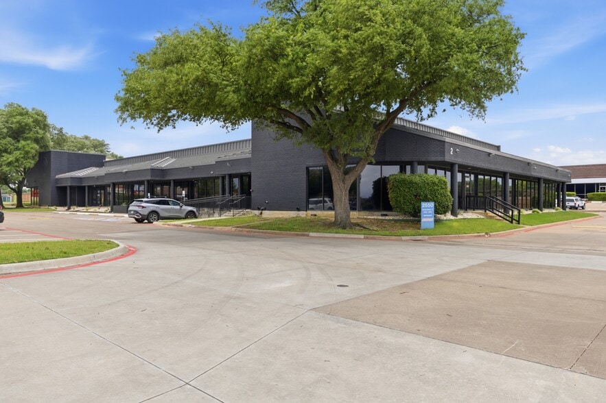 More Photos Of 3420 Sojourn Dr, Carrollton Warehouse For Lease