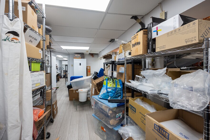 More Photos Of 4320-4324 St Saint-Denis, Montréal Multifamily For Sale