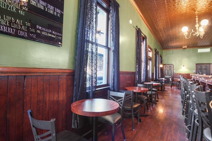 More Photos Of 18723 Main St, Jamestown General Retail For Sale