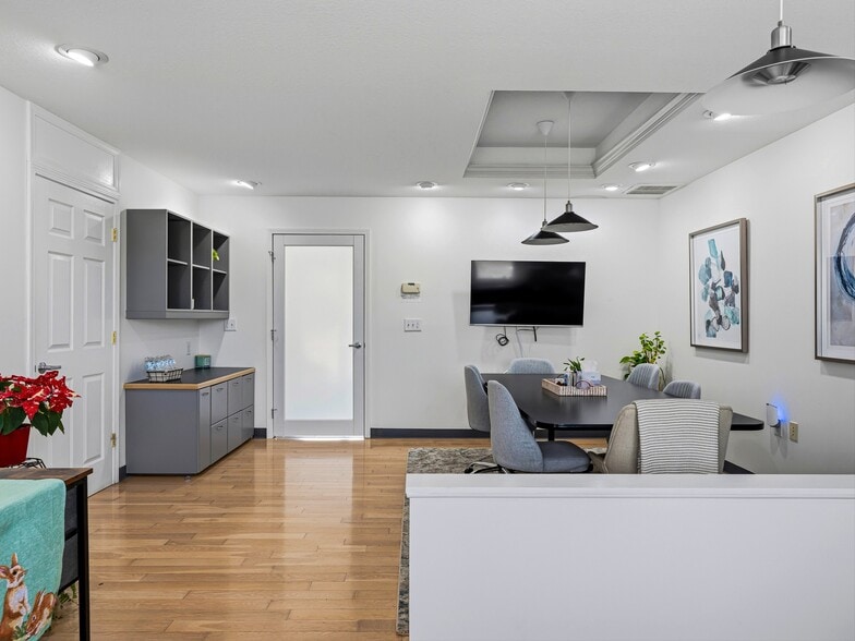 More Photos Of 2 Herman Avenue Ext, Asheville Office For Sale