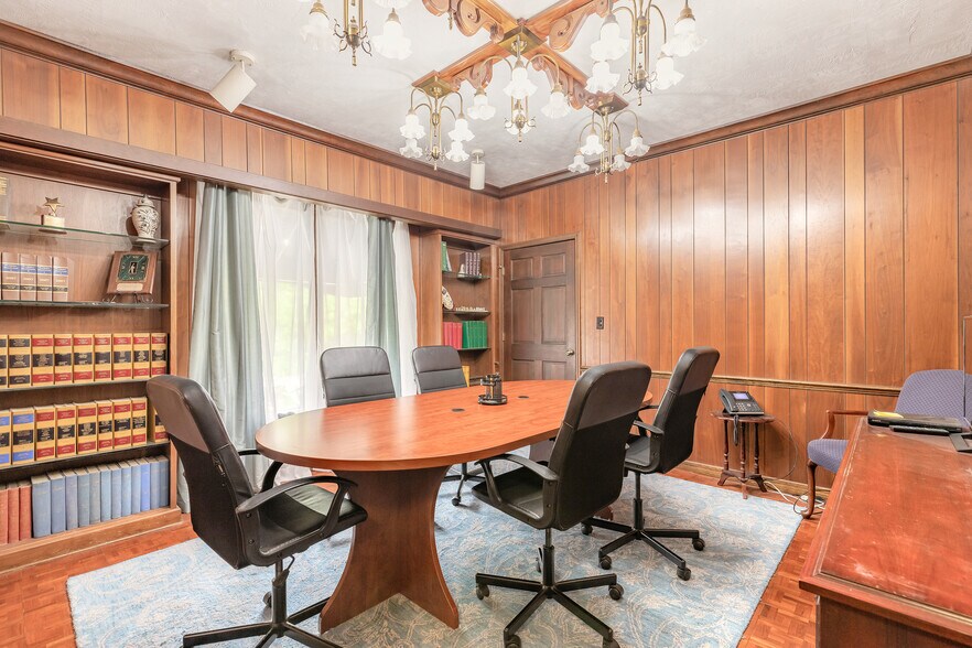 More Photos Of 213 Silver Beach Ave, Daytona Beach Office For Sale