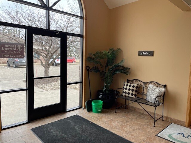 More Photos Of 1883 NW Station Pky, Andover Office For Sale