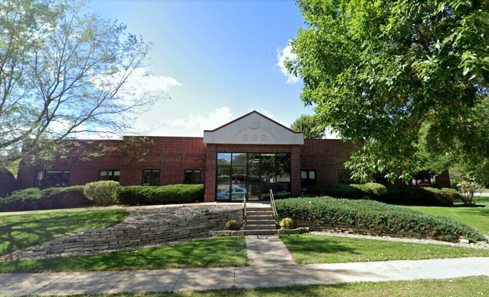 More Photos Of 200 Indiana Ave, Stevens Point Office For Lease