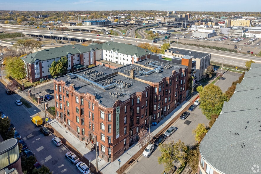 Primary Photo Of 1506 Laurel Ave, Minneapolis Apartments For Sale