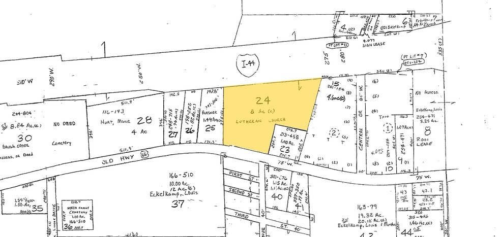 More Photos Of 109 Diversified Dr, Villa Ridge Service For Lease