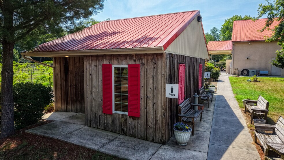 More Photos Of 1683 Peach Basket Rd, Felton Winery Vineyard For Sale